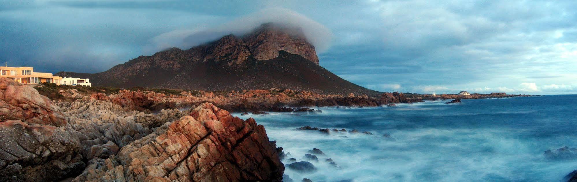 Villa Marine Guest House 4 Star Graded SolarEco Friendly Abundant Water Pringle Bay Exterior foto